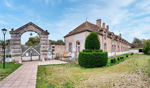 Maison CetteFamille de Vaux sur LunainFacade